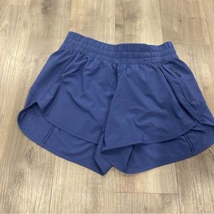 Lulu Lemon highwasted shorts